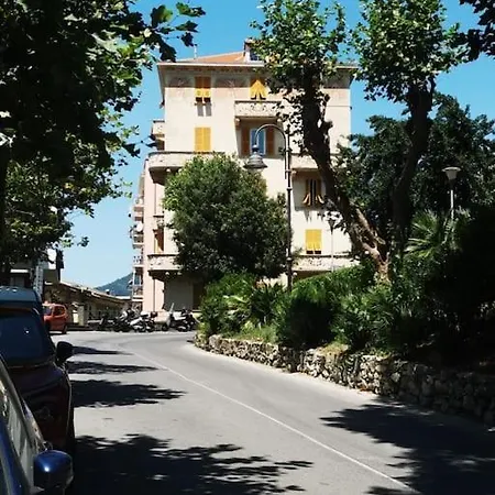 Alta, Il Mare A Due Passi Camogli